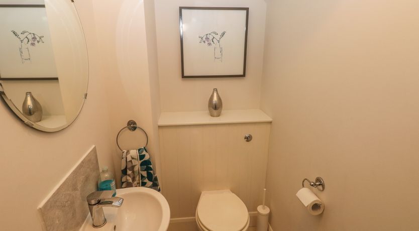 Photo of Crown Cottage