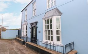 Photo of Crown Cottage
