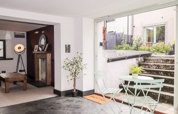 Mary Ann Apartment Apartment