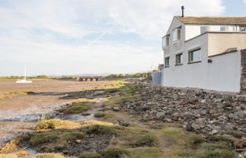 Waterside Holiday Home