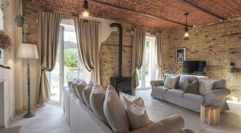 Photo of Over the Rolling Hills