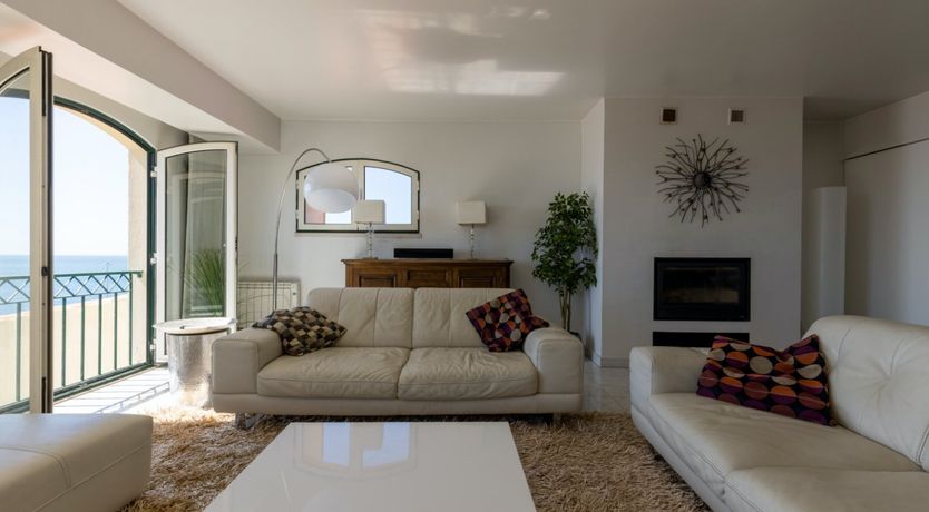 Photo of Over The Atlantic