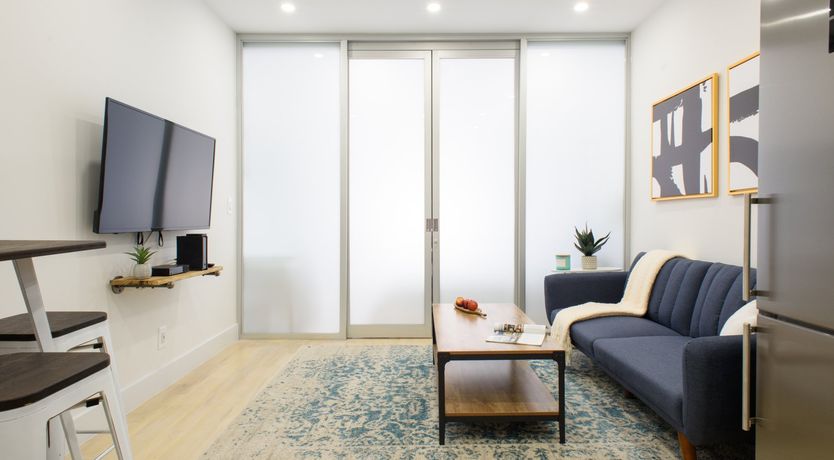 Photo of Van der Woodsen