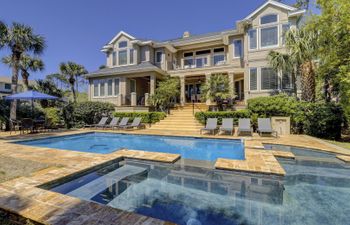 Among The Dunes Holiday Home