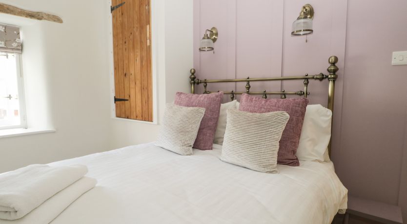 Photo of 1 Sunny Point Cottages