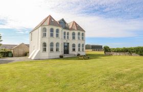 Photo of plas-newydd-1