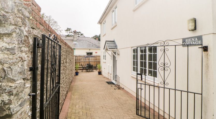 Photo of Siena Cottage, 41a Kents Lane