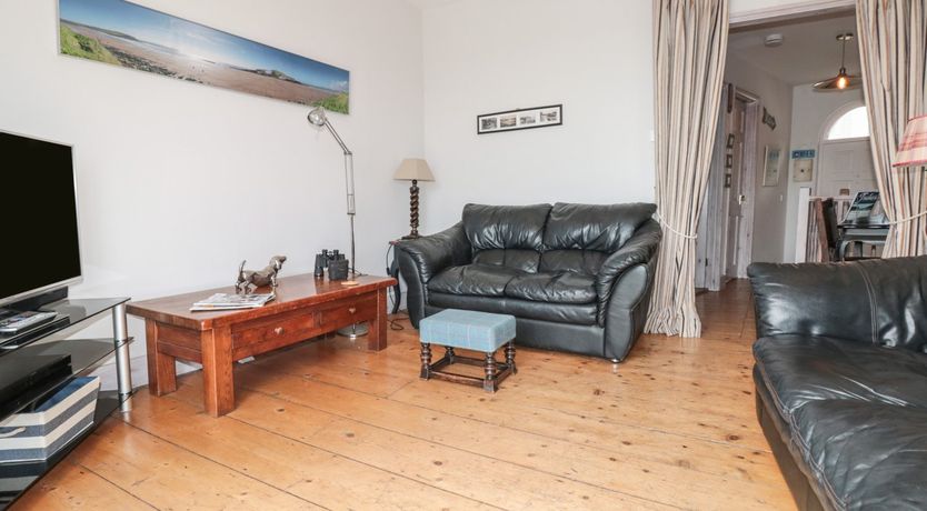 Photo of 13 Above Town