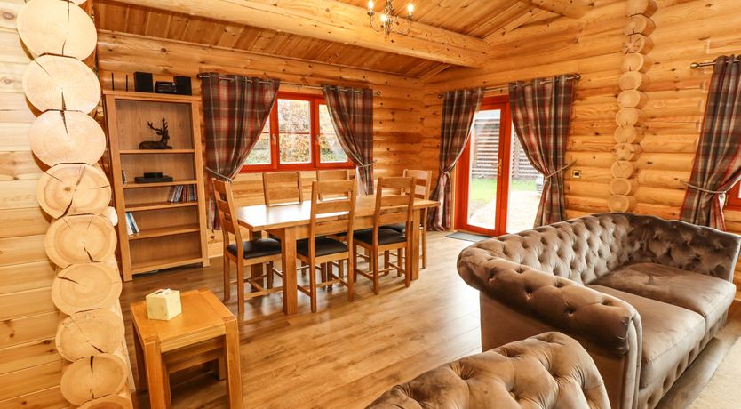 Photo of Oak Lodge