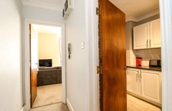 Sandpiper Court Apartment