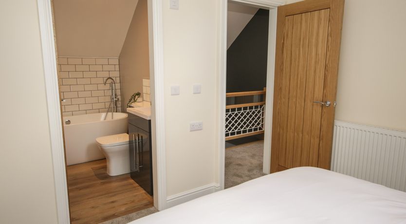 Photo of Sun Trevor Barn 2