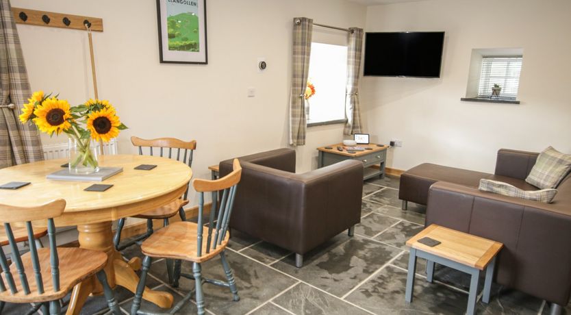 Photo of Sun Trevor Barn 1