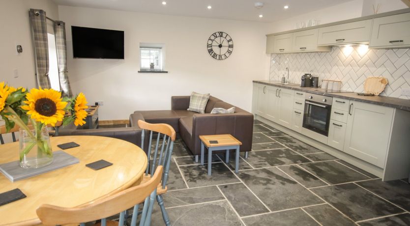 Photo of Sun Trevor Barn 1