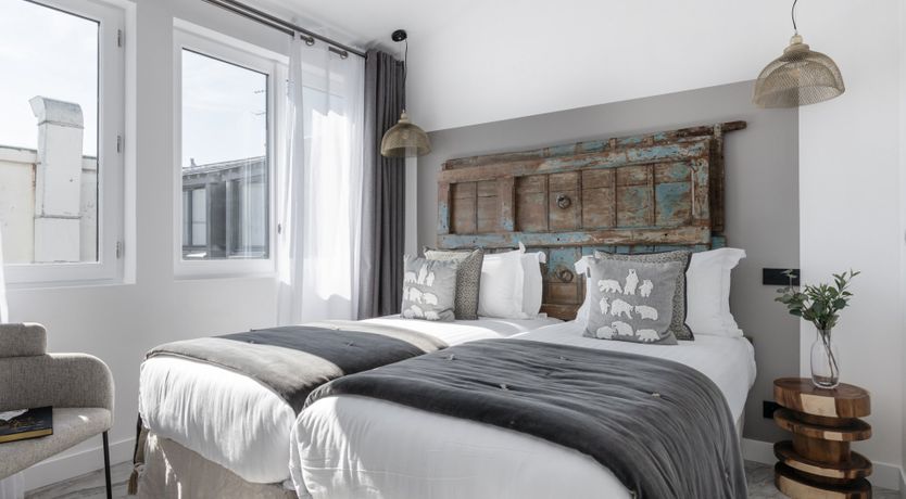 Photo of Munificence