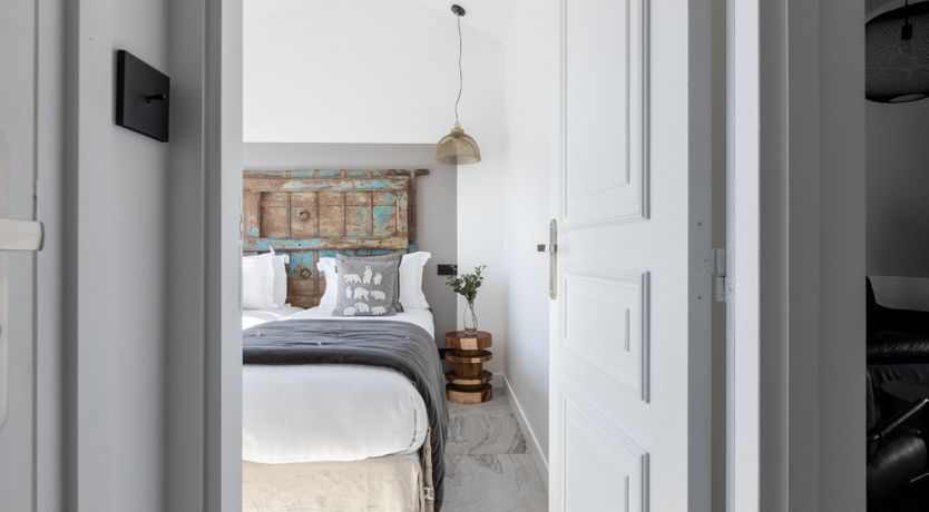 Photo of Munificence