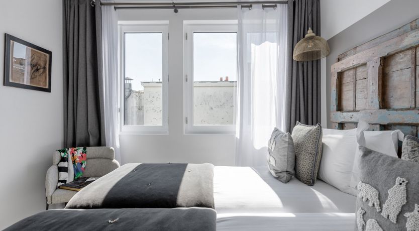 Photo of Munificence