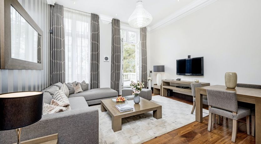 Photo of Science & Nature