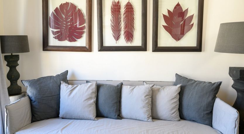 Photo of The Grey Stripes