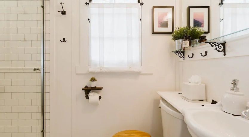 Photo of Pinewood & Prints