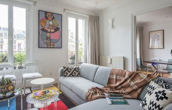 Purely Parisien Apartment