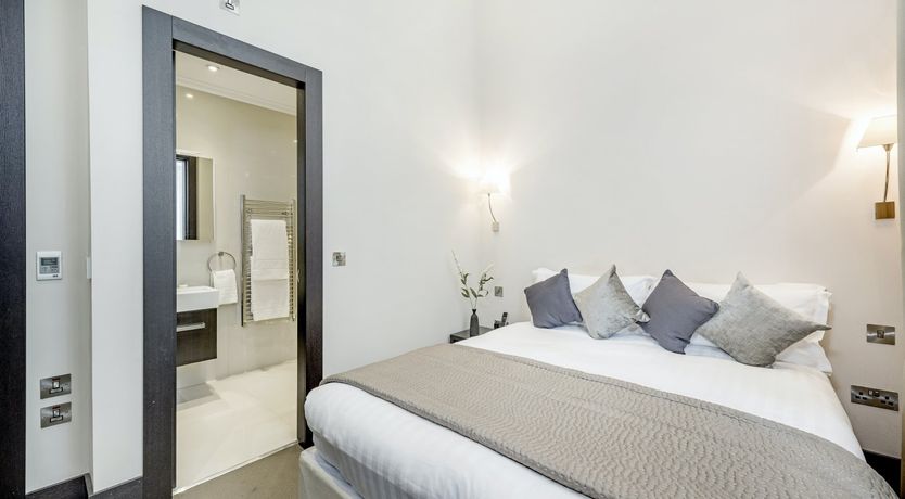 Photo of Grand Ambitions