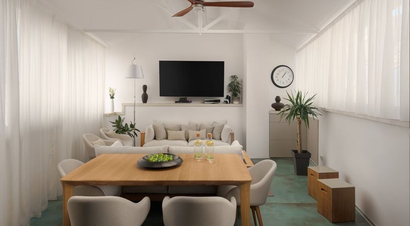 Photo of The Gleam Of The Sea