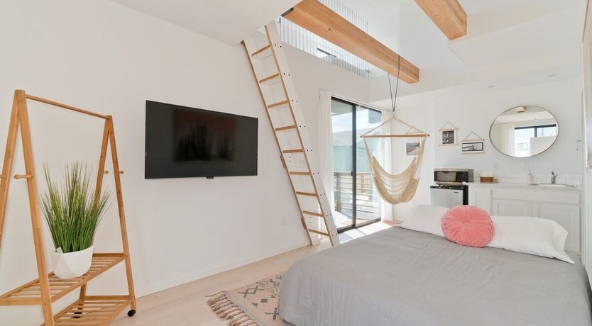 Photo of Candid Sunset