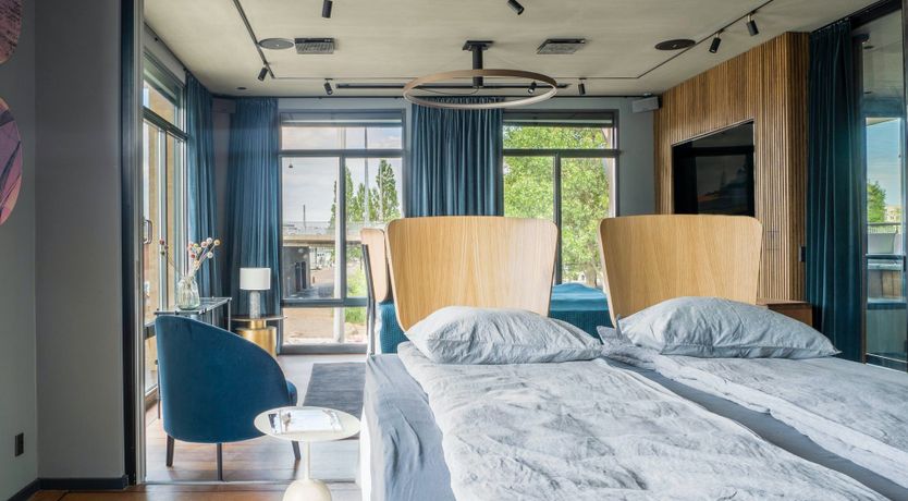 Photo of Gold Standard