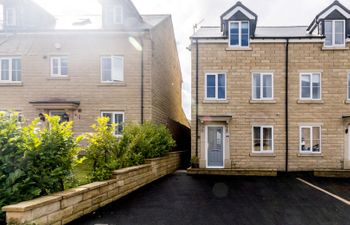 Burbage View Holiday Cottage