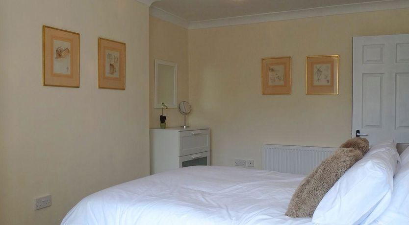 Photo of 2 Carlton Mews