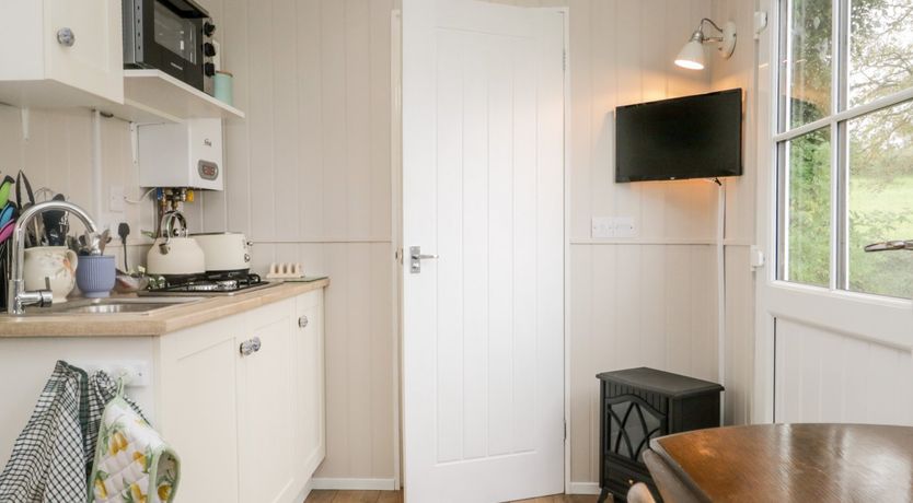 Photo of Seashore Shepherds Hut @ Moat Farm