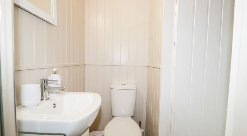 Photo of Seashore Shepherds Hut @ Moat Farm