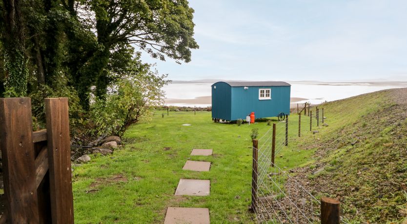 Photo of Seashore Shepherds Hut @ Moat Farm