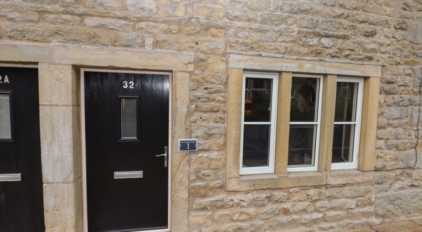 Photo of 1 Grosvenor Farm Cottages