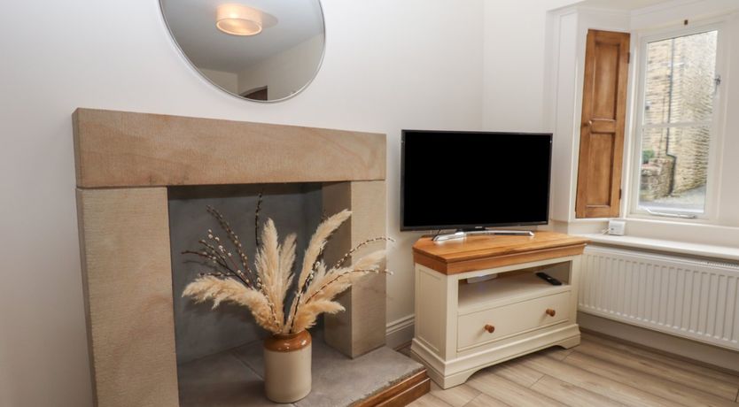 Photo of 1 Grosvenor Farm Cottages