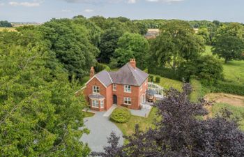 Routhorpe House Holiday Cottage