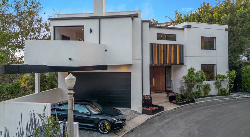 Photo of A Place in the Hills