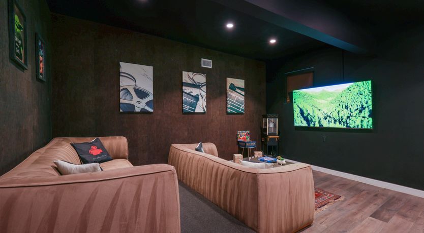 Photo of A Place in the Hills