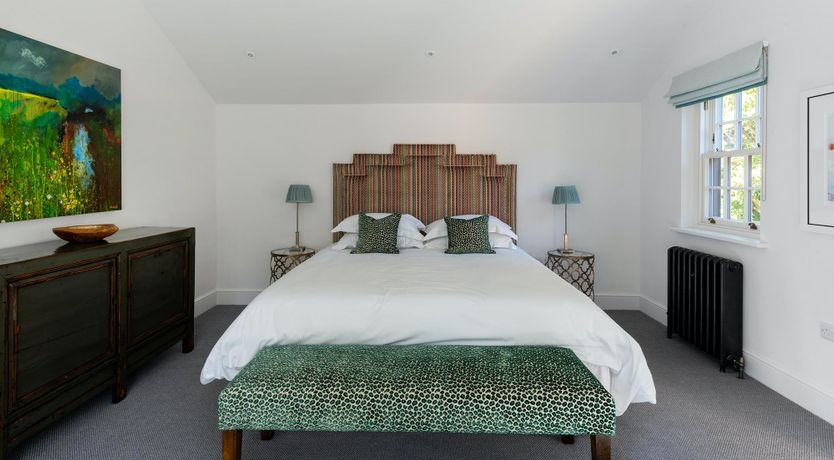 Photo of Horse & Carriage