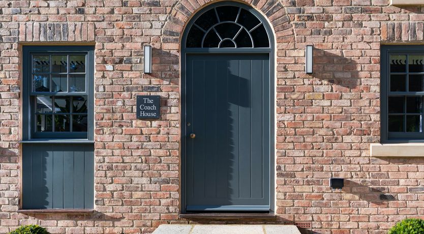 Photo of Horse & Carriage