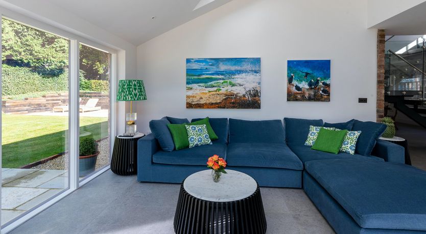 Photo of Horse & Carriage