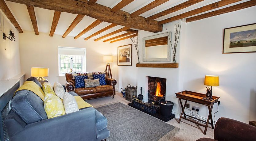 Photo of Tea & Roses