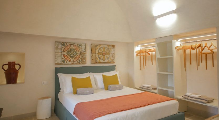 Photo of Tiles & Terracotta