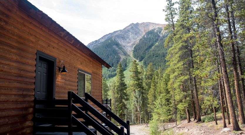 Photo of The Glow Of The Mountain