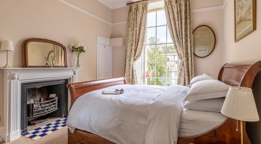 Photo of Regency Crescent