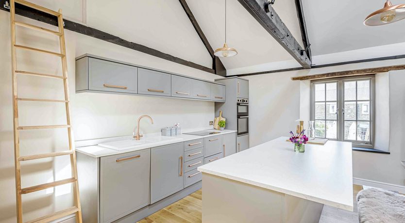 Photo of Harbour Breeze