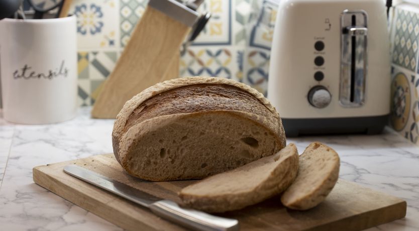 Photo of Quirky Cottage set in 4 acres