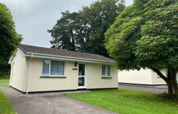 Lands End Holiday Cottage