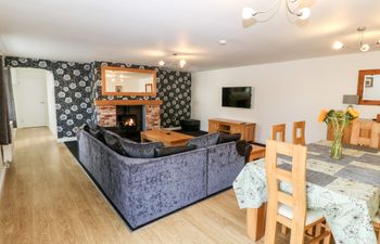 Felin Cottage Holiday Cottage