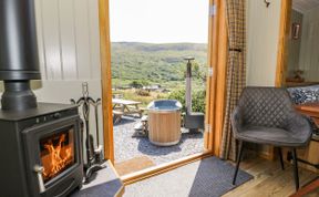 Photo of Llethr - Shepherds Hut